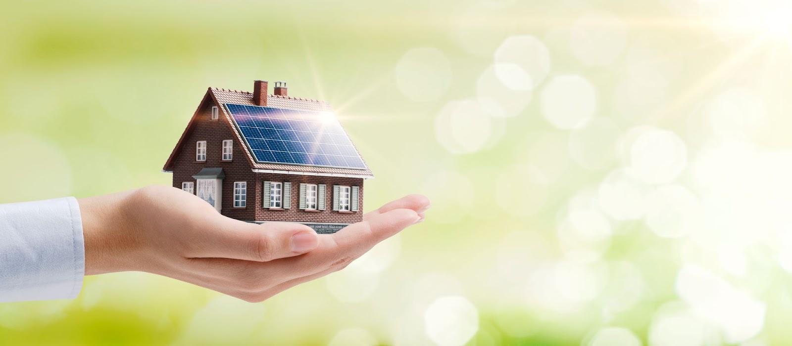 Diferite configuratii panouri fotovoltaice