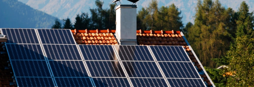 Header istoria panourilor fotovoltaice