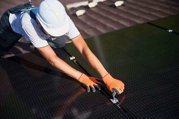 Instalare panouri fotovoltaice